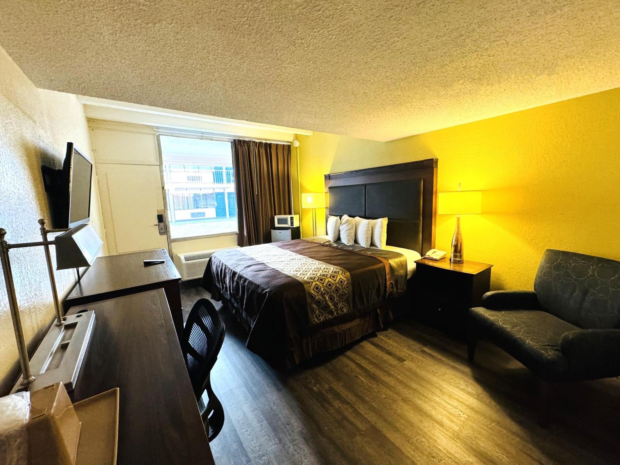 James River Inn & Suites Newport News Zewnętrze zdjęcie
