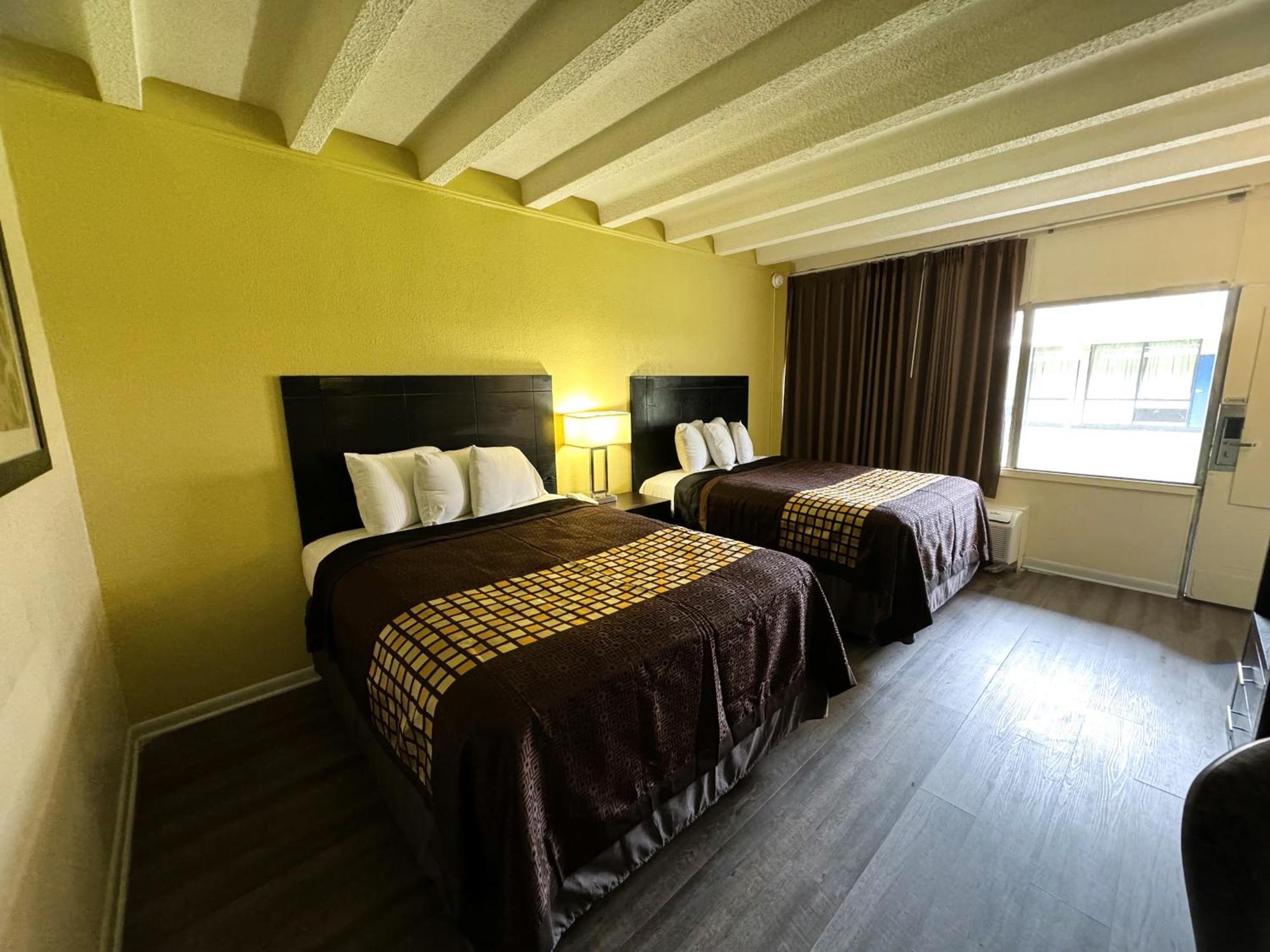 James River Inn & Suites Newport News Zewnętrze zdjęcie